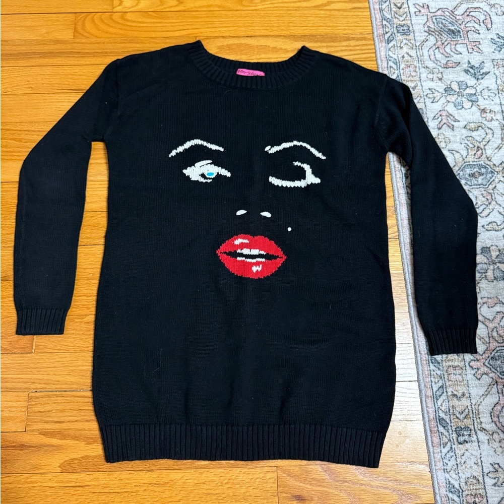 Betsey Johnson Marilyn Monroe wink face sweater